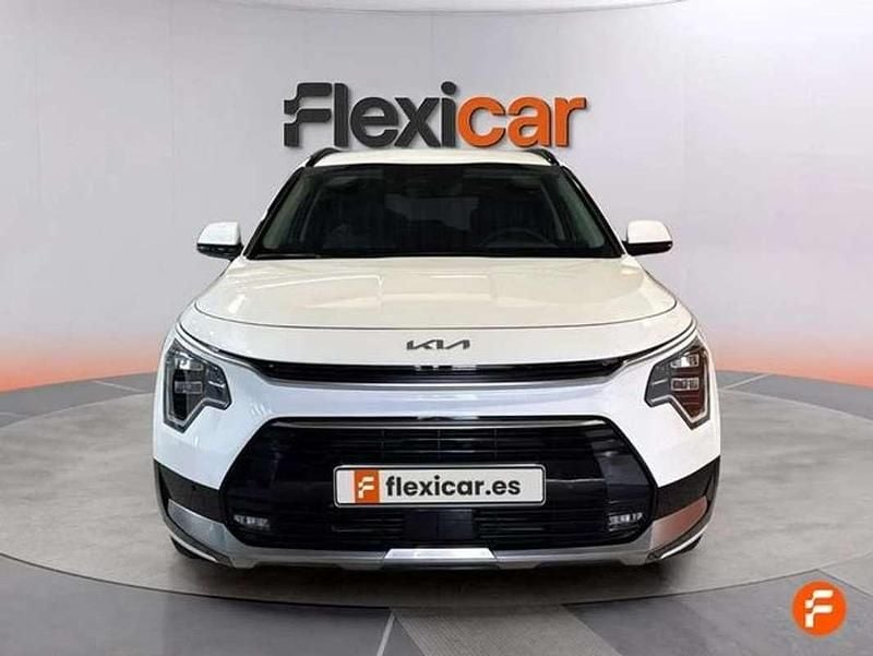 Usado Kia Niro 141 CV (103 kW) 2024 Blanco SUV