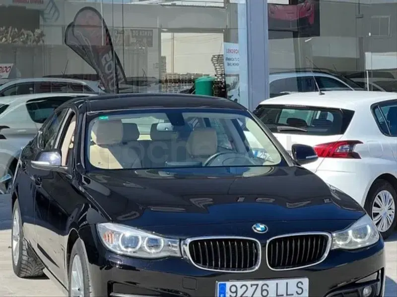 Usado BMW 318 150 CV (110 kW) 2015 Negro Berlina