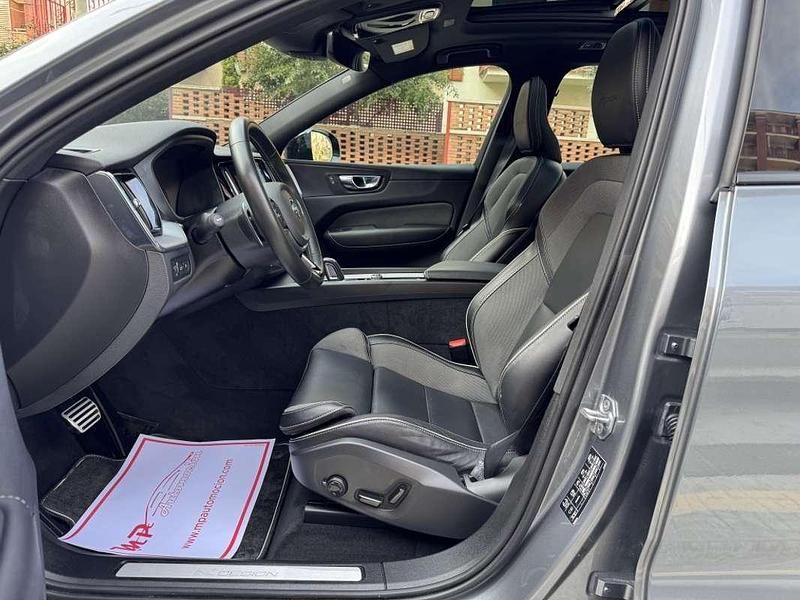 Usado Volvo XC60 R-Design 392 CV (288 kW) 2020 Gris SUV