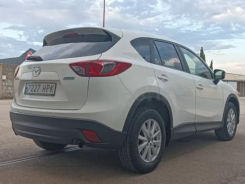 Usado Mazda CX-5 Style 165 CV (121 kW) 2013 Blanco SUV