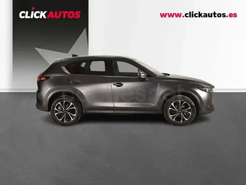 Usado Mazda CX-5 Exclusive-Line 165 CV (121 kW) 2025 Gris / plata SUV