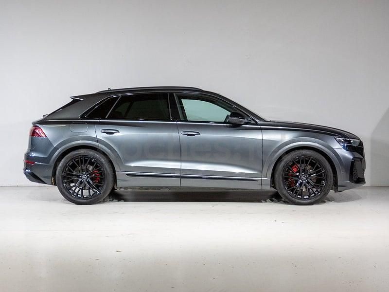 Usado Audi Q8 286 CV (210 kW) 2024 Gris SUV