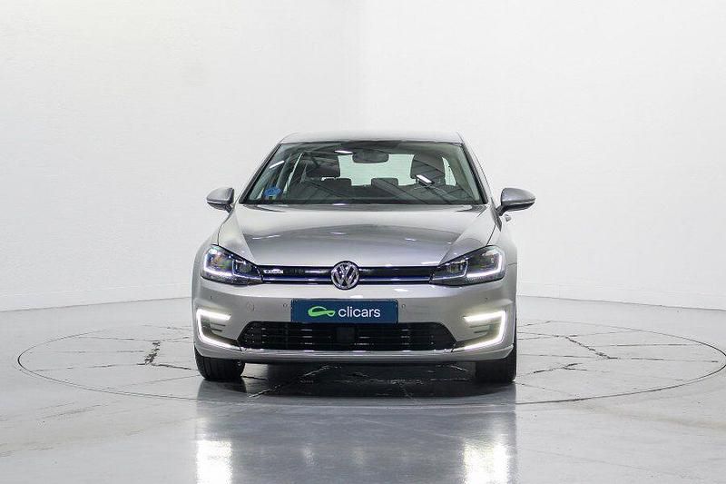 Usado VW e-Golf 100 kW (136 CV) 2020 Gris Utilitario