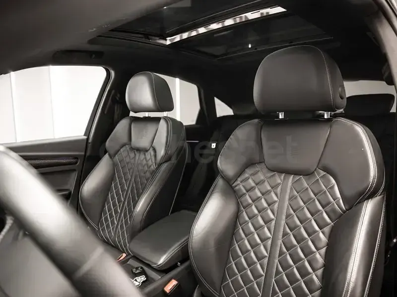 Usado Audi Q5 Sportback S-Line 341 CV (250 kW) 2023 Gris / plata SUV
