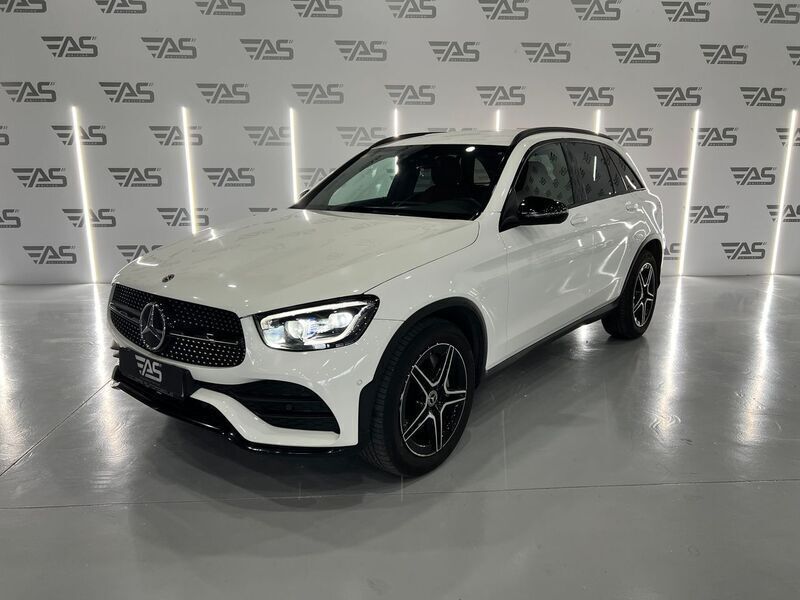 Blanco Usado 2019 Mercedes GLC220 SUV | 34.900 € (Precio justo) - Imagen 1/4