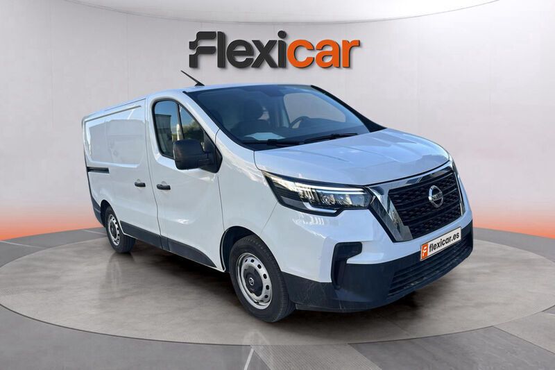 Blanco Usado 2023 Nissan Primastar Monovolumen | 20.990 € - Imagen 1/4