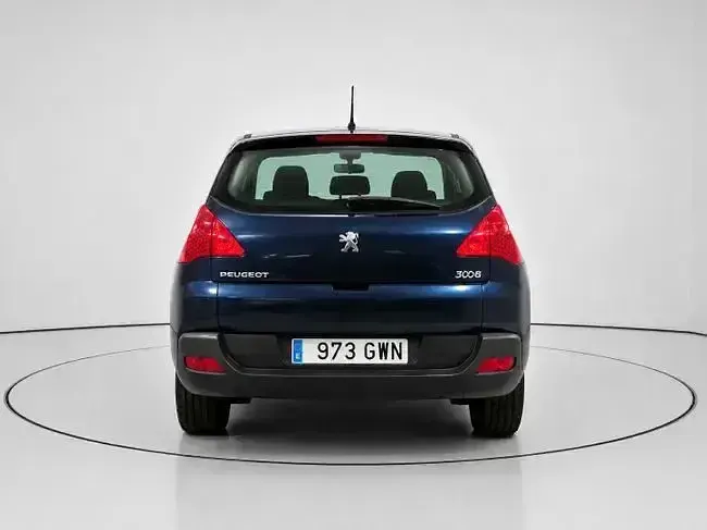 Usado Peugeot 3008 120 CV (88 kW) 2010 Azul Familiar
