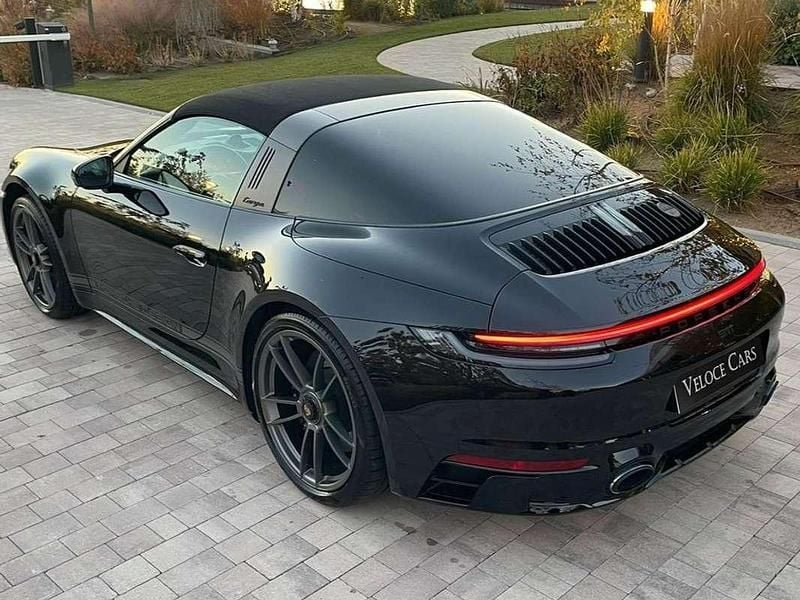 Negro Usado 2023 Porsche 911 Coupe | 247.500 € - Imagen 1/4
