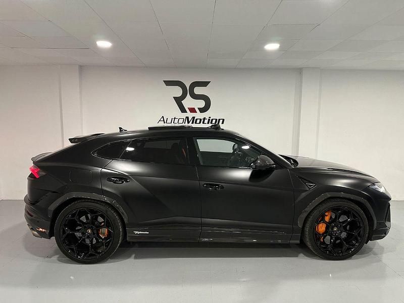 Usado Lamborghini Urus 666 CV (489 kW) 2024 Negro SUV