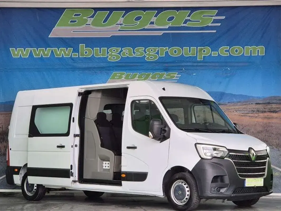 Usado Renault Master 135 CV (99 kW) 2019 Blanco Familiar
