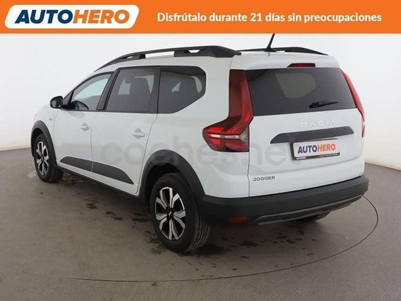 Usado Dacia Jogger Expression 110 CV (80 kW) 2024 Blanco Monovolumen