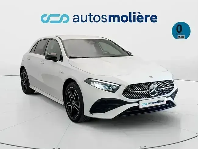 Usado Mercedes A250 218 CV (160 kW) 2025 Blanco Berlina