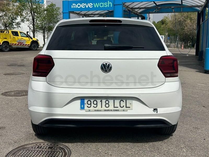 Usado VW Polo Advance 95 CV (69 kW) 2019 Blanco Utilitario