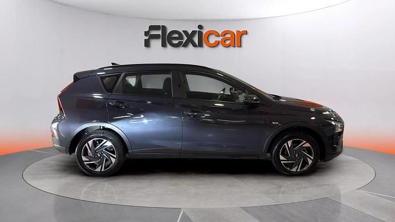 Usado Hyundai Bayon 101 CV (74 kW) 2022 Gris SUV