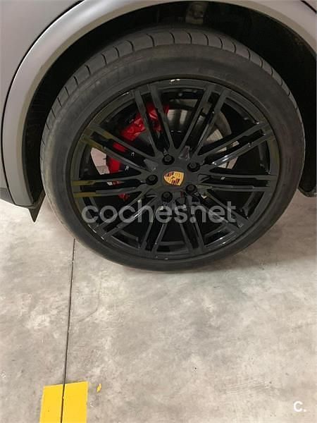 Usado Porsche Cayenne 262 CV (192 kW) 2016 Gris / plata SUV