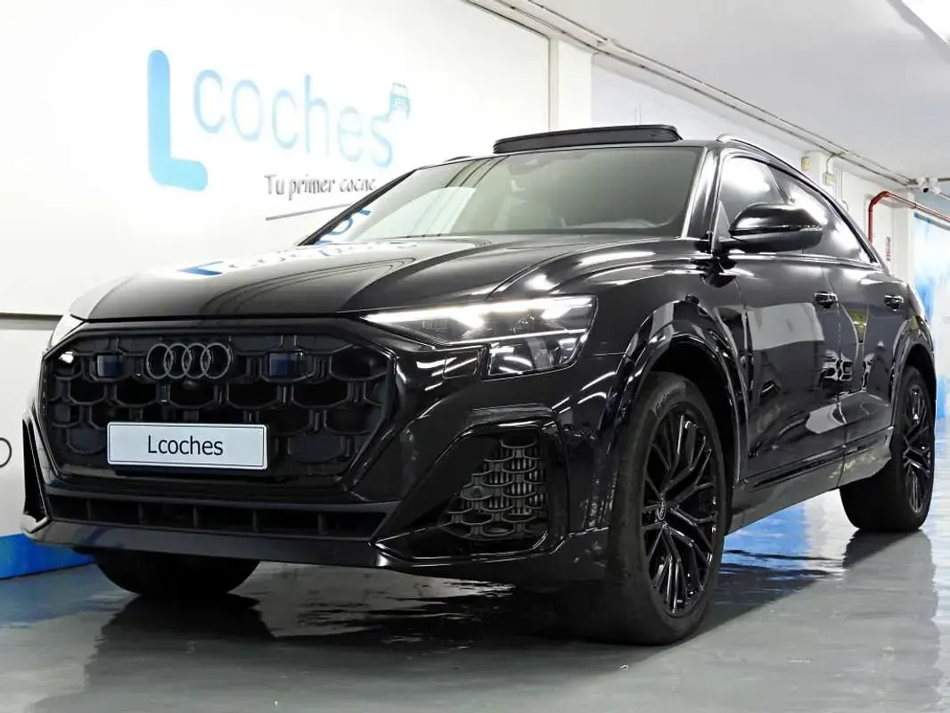 Usado Audi Q8 S-Line 340 CV (250 kW) 2024 Negro SUV