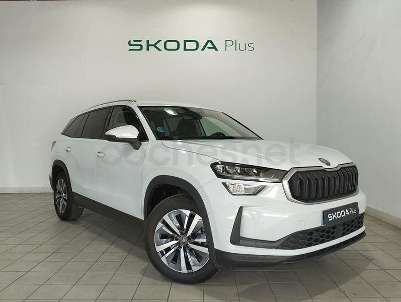 Usado Skoda Kodiaq Selection 150 CV (110 kW) 2025 Blanco SUV