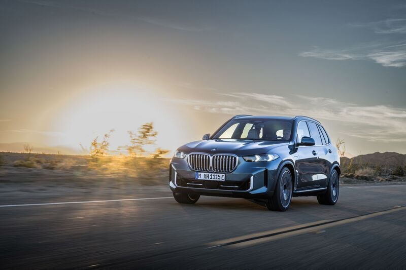 Gris Nuevo 2024 BMW X5 M Sport SUV | 100.183 € - Imagen 1/3