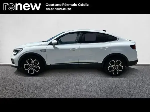 Usado Renault Arkana Techno 145 CV (106 kW) 2023 Blanco SUV