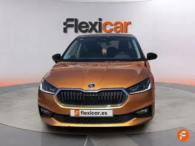 Usado Skoda Fabia Sport 110 CV (80 kW) 2021 Naranja Utilitario