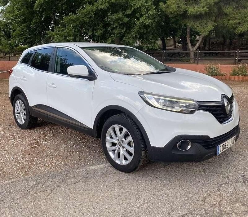 Usado Renault Kadjar Intens 132 CV (97 kW) 2015 Blanco SUV