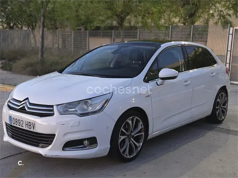 Usado Citroën C4 Exclusive 150 CV (110 kW) 2011 Blanco Berlina