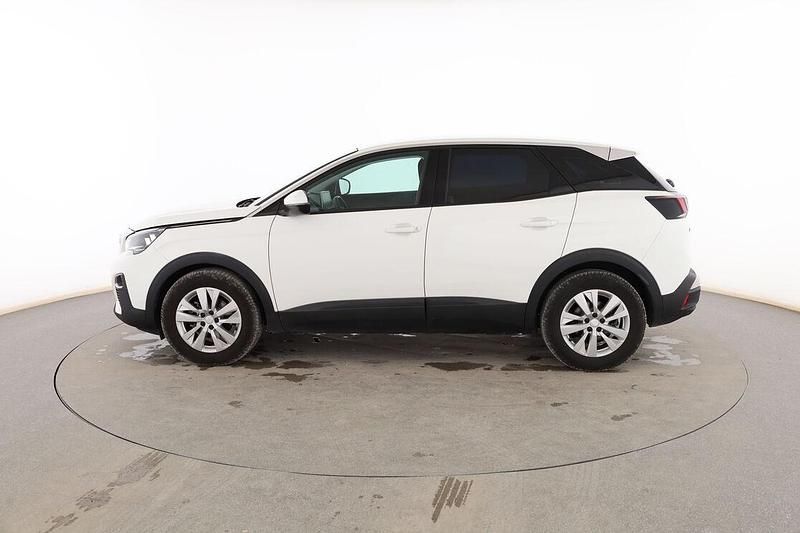 Begagnad Peugeot 3008 Active 130 HK (95 kW) 2019 Vit SUV