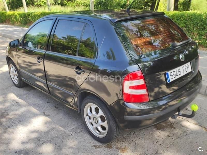 Negro Usado 2008 Skoda Fabia Style Berlina | 3500 € (Precio justo) - Imagen 1/2