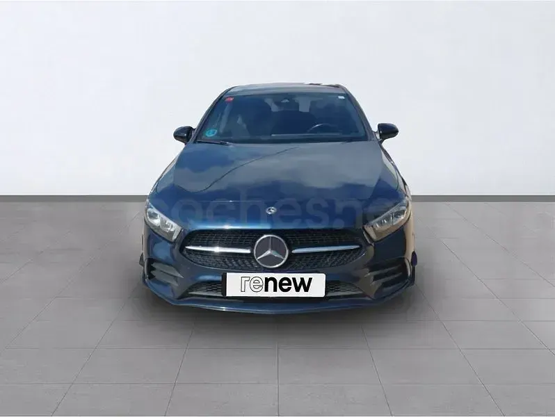 Usado Mercedes A180 136 CV (100 kW) 2021 Beige Berlina