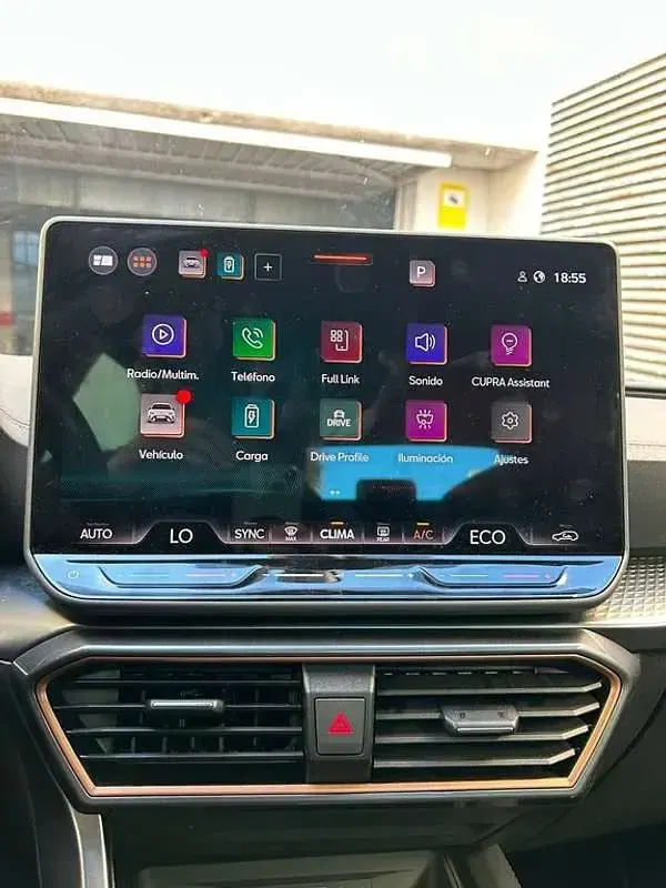 Usado Cupra Leon 204 CV (150 kW) 2025 Negro Utilitario