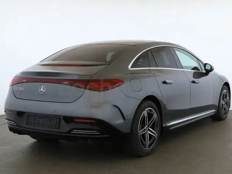 Usado Mercedes EQE300 Edition 2024 Eléctrico Berlina