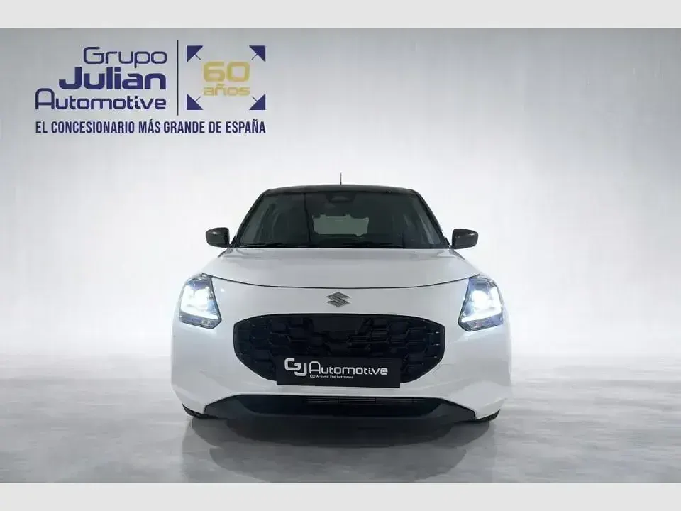 Nuevo Suzuki Swift 83 CV (61 kW) 2026 Blanco Utilitario