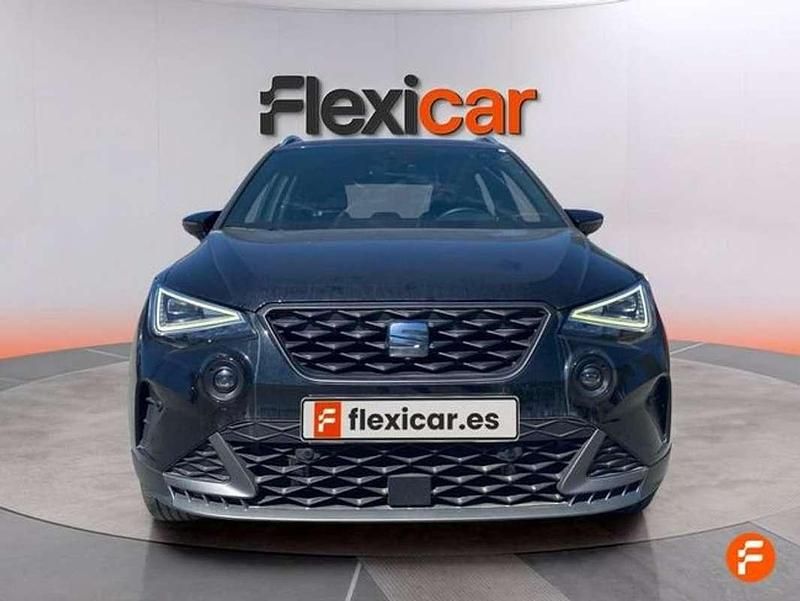 Usado Seat Arona FR 116 CV (85 kW) 2024 Negro SUV