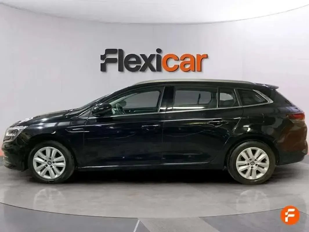Usado Renault Mégane IV Business 160 CV (117 kW) 2021 Gris Familiar