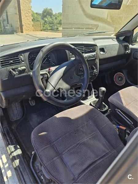 Usado VW Golf III 90 CV (66 kW) 1995 Blanco Berlina