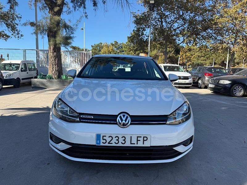 Usado VW Golf VIII Sportline 130 CV (95 kW) 2020 Blanco Berlina
