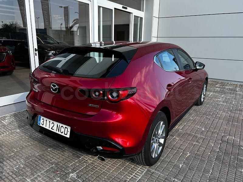 Usado Mazda 3 Prime-Line 140 CV (102 kW) 2025 Rojo Berlina