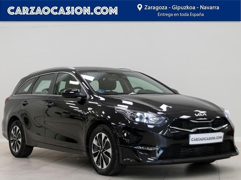 Negro Usado 2024 Kia Ceed Utilitario | 19.900 € (Precio justo) - Imagen 1/4
