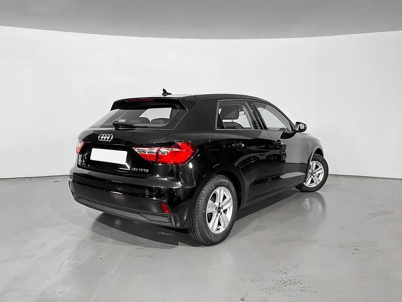 Usado Audi A1 Sportback 95 CV (69 kW) 2022 Negro mito metalizado Utilitario