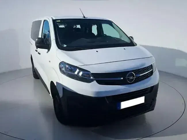 Usado Opel Vivaro 136 CV (100 kW) 2021 Blanco Monovolumen