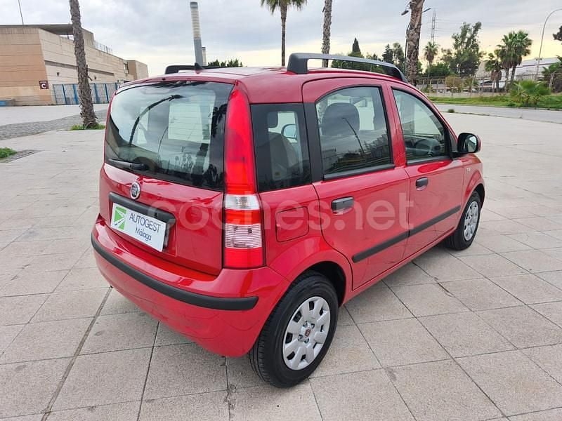 Usado Fiat Panda 60 CV (44 kW) 2010 Rojo Berlina