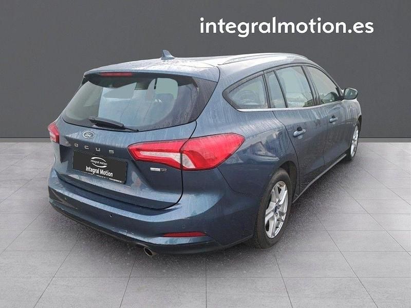 Usado Ford Focus Trend+ 125 CV (91 kW) 2020 Azul Familiar