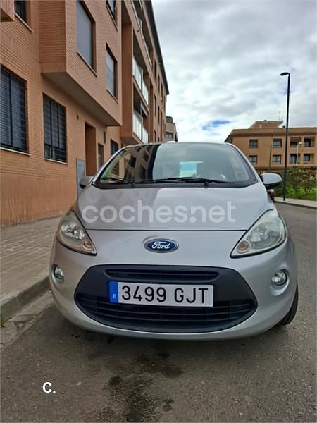 Usado Ford Ka Titanium 69 CV (50 kW) 2008 Gris / plata Berlina