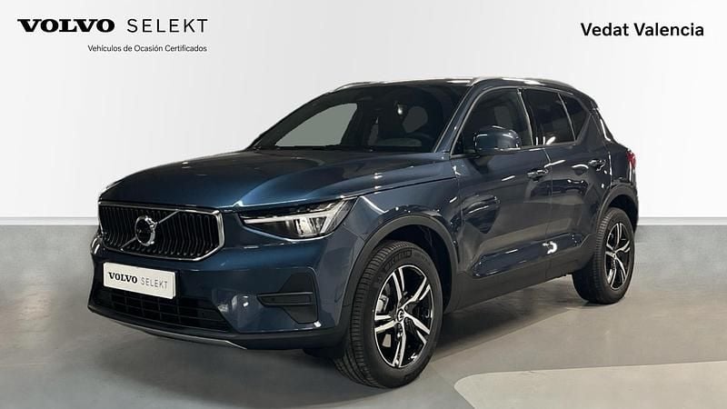 Azul Nuevo 2025 Volvo XC40 Core SUV | 38.900 € (Precio justo) - Imagen 1/4