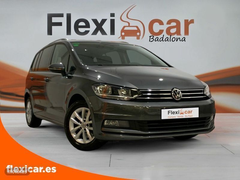 Usado VW Touran Advance 150 CV (110 kW) 2017 Gris Monovolumen