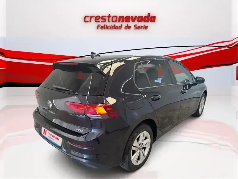 Usado VW Golf VIII Life 110 CV (80 kW) 2023 Negro