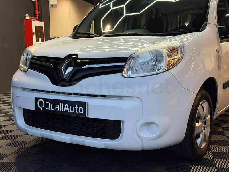 Usado Renault Kangoo SE 90 CV (66 kW) 2020 Rojo Monovolumen