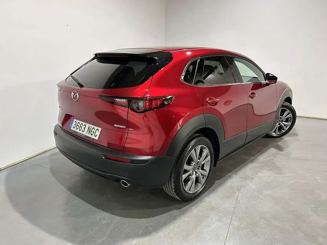 Usado Mazda CX-30 Exclusive-Line 140 CV (102 kW) 2025 Rojo SUV