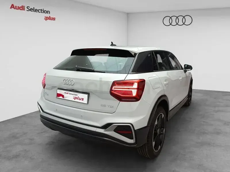 Usado Audi Q2 Ambiente 150 CV (110 kW) 2025 Blanco SUV
