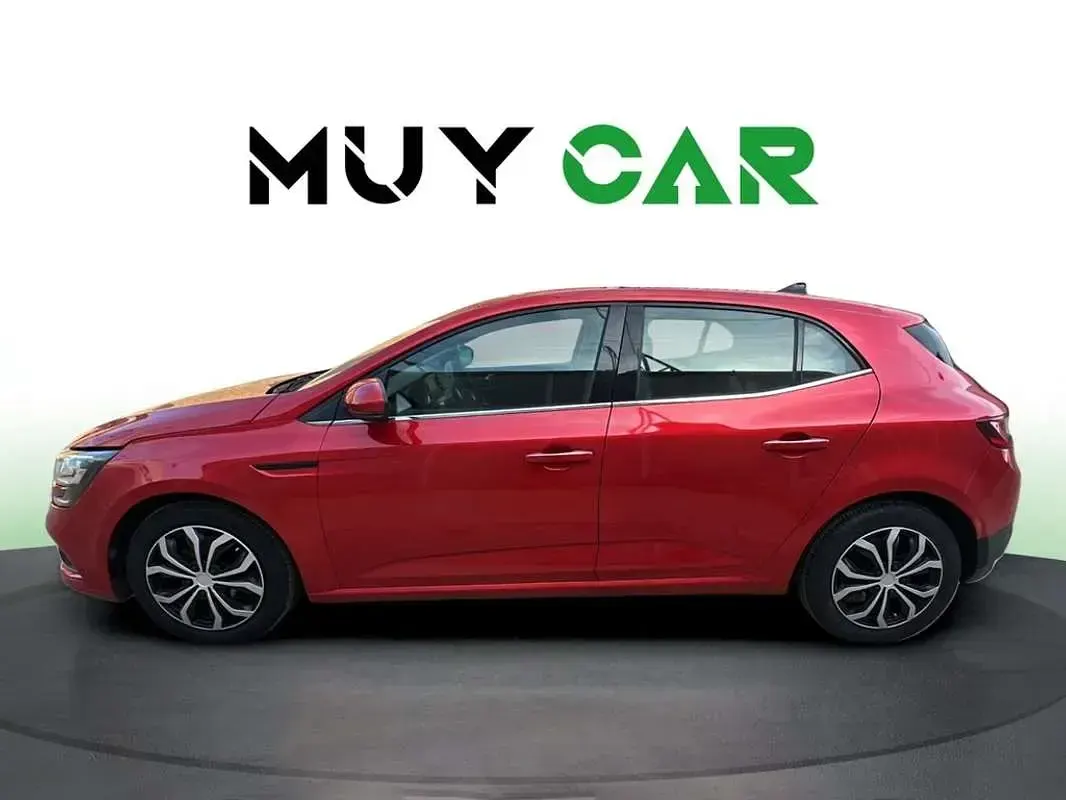 Usado Renault Mégane IV Business 116 CV (85 kW) 2019 Rojo Utilitario